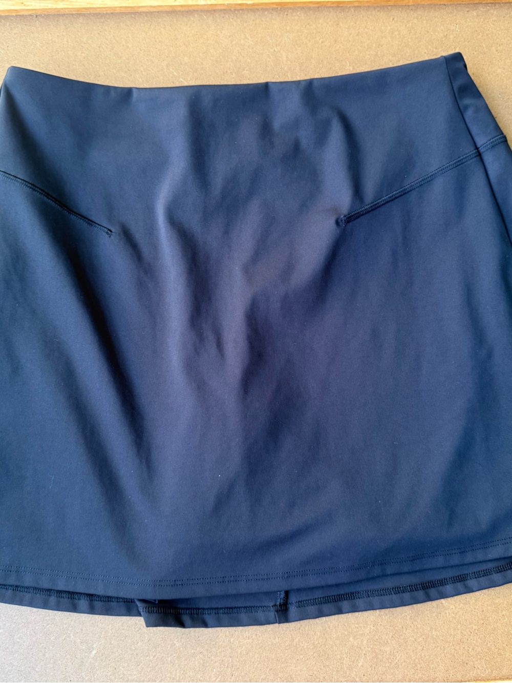 Old Navy Powersoft Active High Rise Go Dry Skort size large in Black